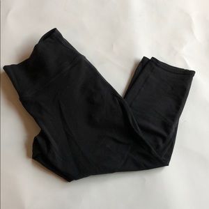 Alo high waist Capri Leggings